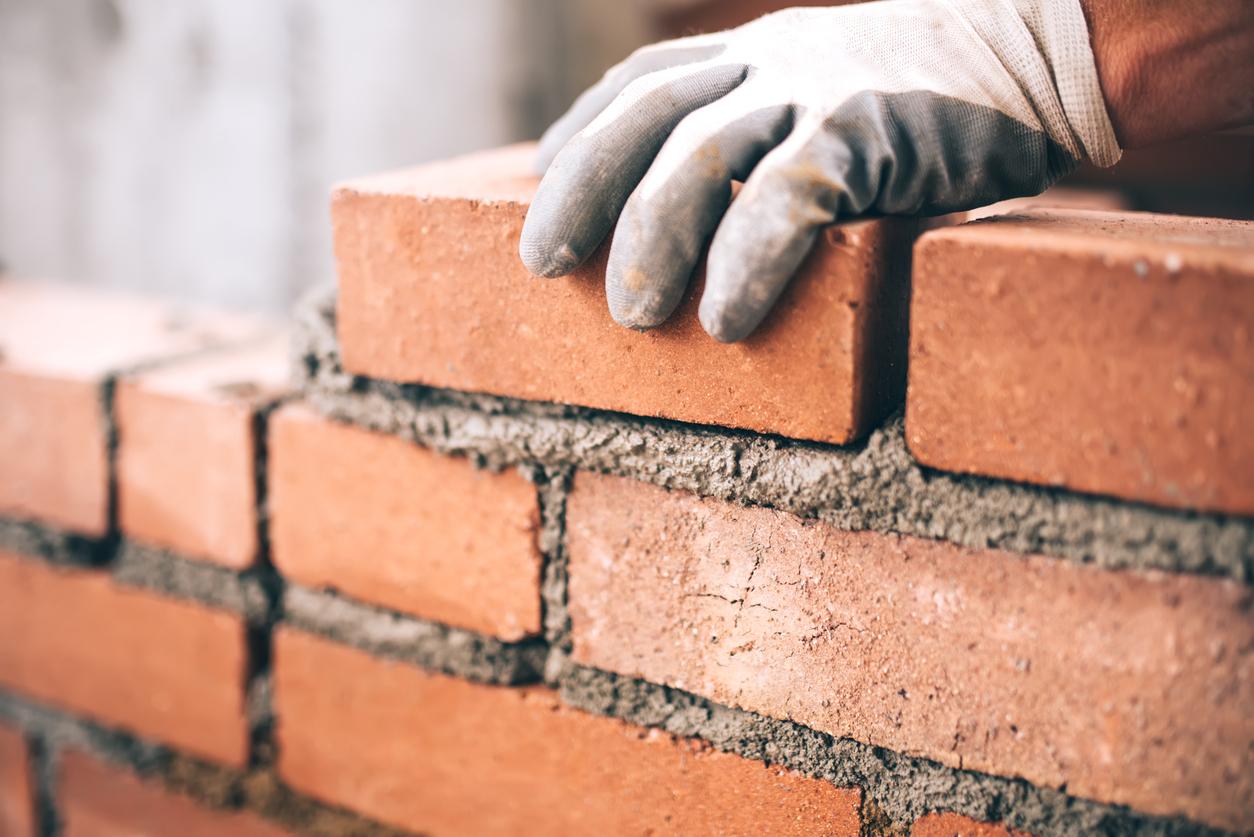 image of brick layer
